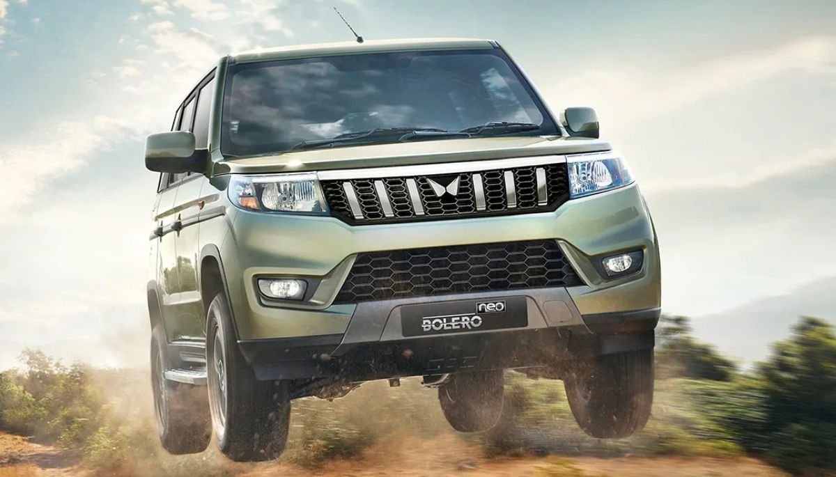 Mahindra Bolero Neo Plus में आपको एक शक्तिशाली इंजन और शानदार परफॉर्मेंस देखने को मिले। जाने ब्रांडेड फीचर्स और कीमत