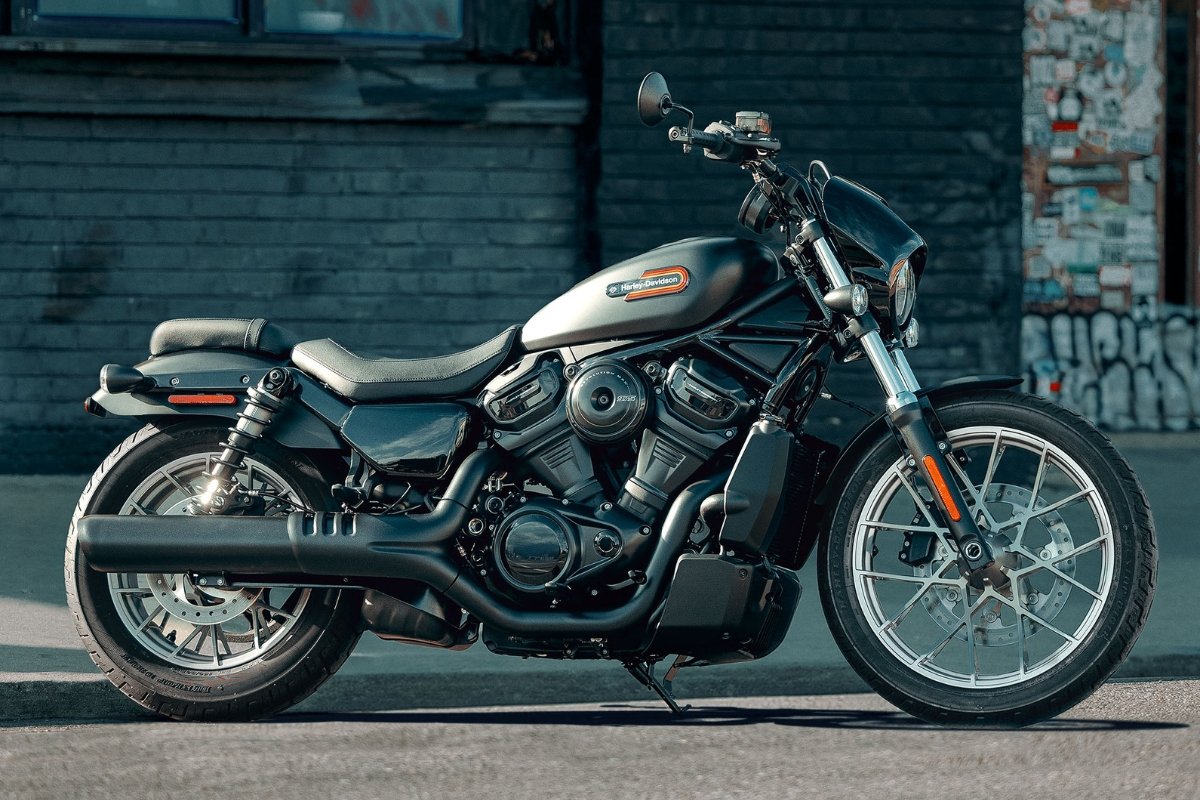 975 cc के पावरफुल इंजन और जानदार परफॉर्मेंस से सभी को अपनी ओर आकर्षित करने लॉन्च हो रही है Harley-Davidson Nightster बाइक