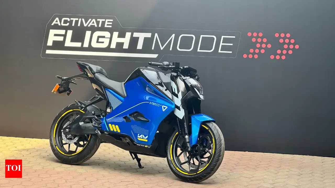 270 किलोमीटर की लंबी रेंज और आधुनिक फीचर्स के साथ भारतीय मार्केट में लॉन्च हो रही है Ultraviolette F77 Mach 2 स्पोर्ट्स बाइक