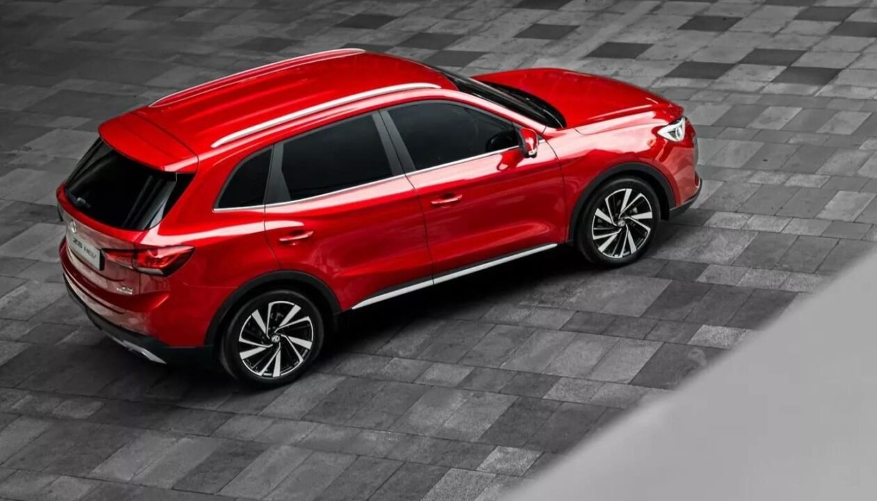New MG Astor 2025: अट्रैक्टिव लुक और प्रिमियम फीचर्स के साथ जल्द होगी लॉन्च, जाने माइलेज और कीमत